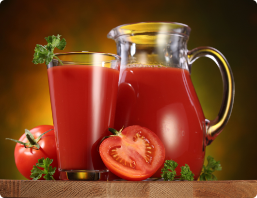 кувшин с томатным соком