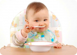 Как научить ребенка кушать самостоятельно?