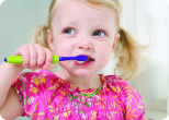 Как приучить ребенка к регулярной чистке зубов?